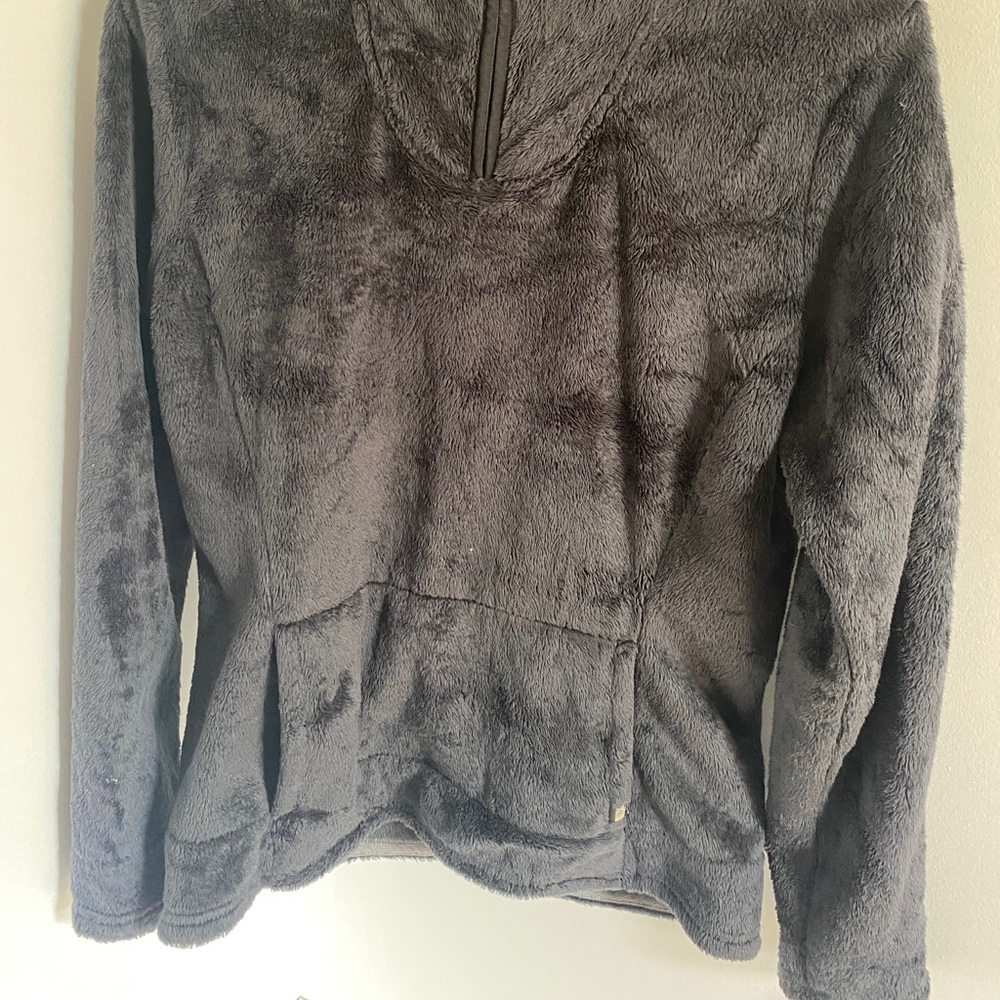 North Face Womens black pullover - Picture 2 of 4